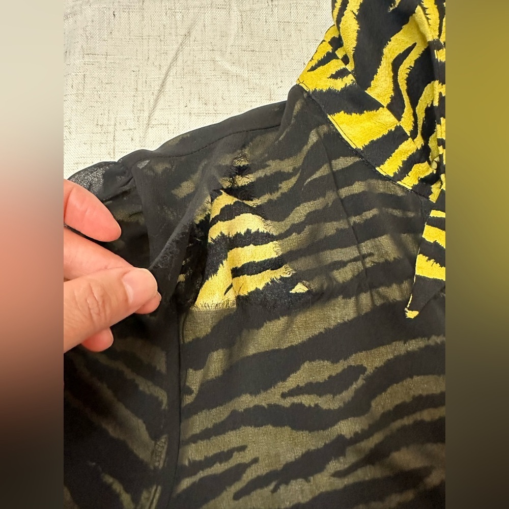 Mango Zebra Print Mini Dress in Green and Black 🌴☀️ - Picture 11 of 15
